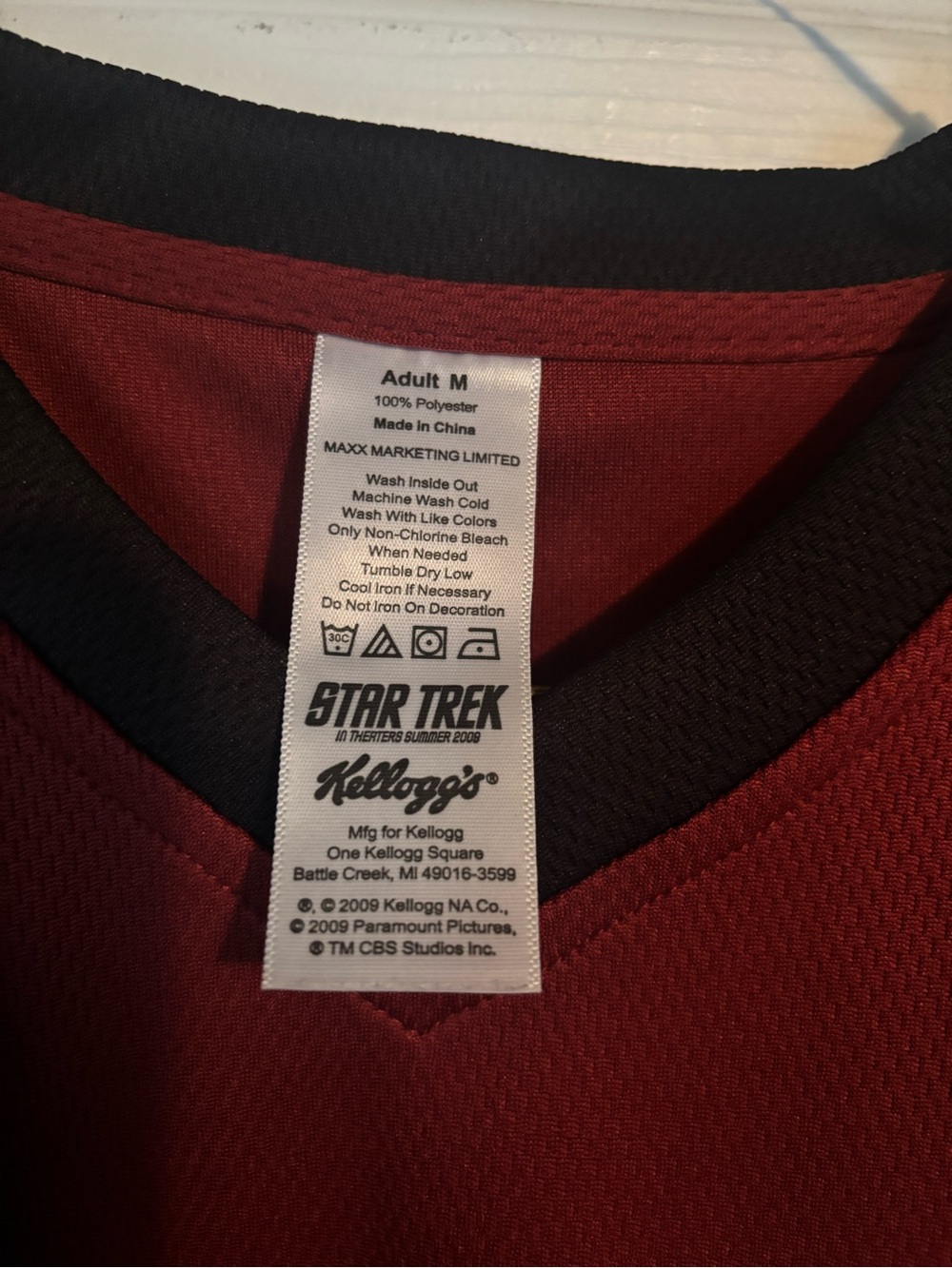 Star Trek Kelloggs V-Neck Sci-Fi Inspired Short Sleeve Tee - 1 Blue & 1 Red - Picture 3 of 6